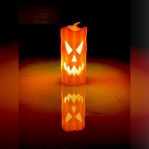 SET OF 3 NWOT Halloween Pumpkin Lantern Set LED Candle Light